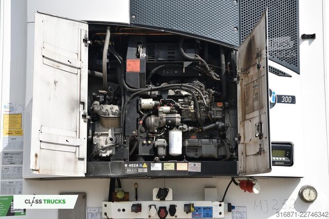 Semiremorcă frigorifică SCHMITZ CARGOBULL SKO FP 60 ThermoKing SLXi 300