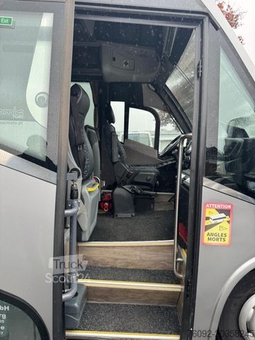 Minibus IVECO Atomic AN21 (wenig Km*7.2t) Rosero/ Rapido