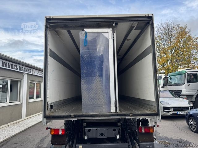 Camion refrigerato MERCEDES-BENZ Atego/1524L/Kühlkoffer/Euro5/Schaltgetriebe/TÜV