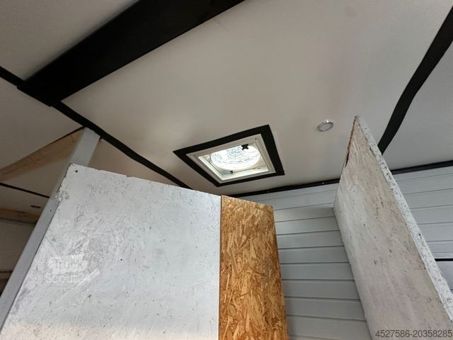 Furgone chiuso MERCEDES-BENZ Atego 3 4x2 AUTOMATIK*WOHNMOBIL*CAMPER*LBW*EURO6