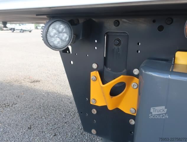 Reefer semitrailer Schmitz Cargobull SKO 24 bitemp Multitemp Doppelstock Vector HE19 Mt