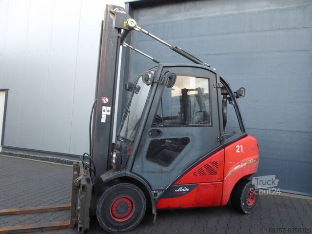 Фронтальний навантажувач вилковий Linde H30D-01