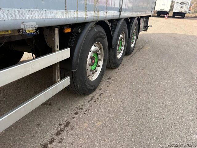 Schubboden Kraker CF-200 CF-200 92m3 Cargo Floor 10MM Liftas Alcoa