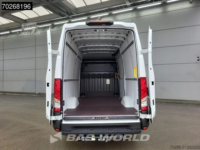 Gelişmiş Acil Fren Sistemi. Şerit Takip Asistanı. Hız Uyarısı. Taşınma Bilgi Sistemi. Zeki Iveco Daily 35S21 BPM VRIJ! 210PK 3.0L Automaat 2025 ...