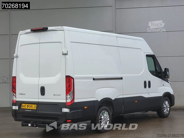 Gelişmiş Acil Fren Sistemi. Şerit Takip Asistanı. Hız Uyarısı. Taşınma Bilgi Sistemi. Zeki Iveco Daily 35S21 BPM VRIJ! 210PK 3.0L Automaat 2025 ...