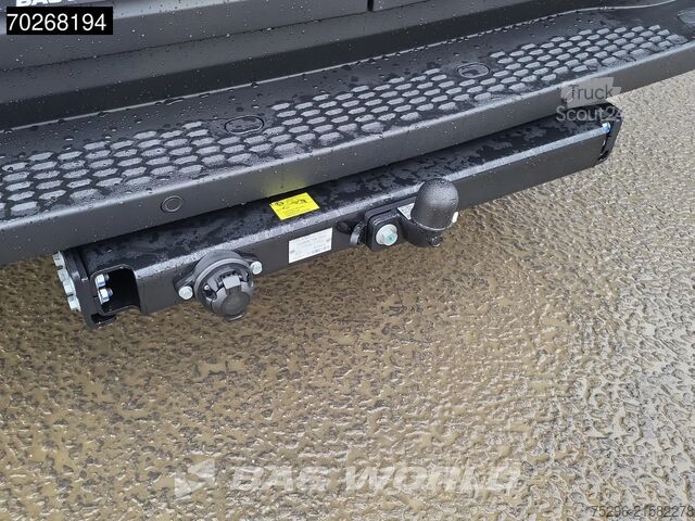 Gelişmiş Acil Fren Sistemi. Şerit Takip Asistanı. Hız Uyarısı. Taşınma Bilgi Sistemi. Zeki Iveco Daily 35S21 BPM VRIJ! 210PK 3.0L Automaat 2025 ...