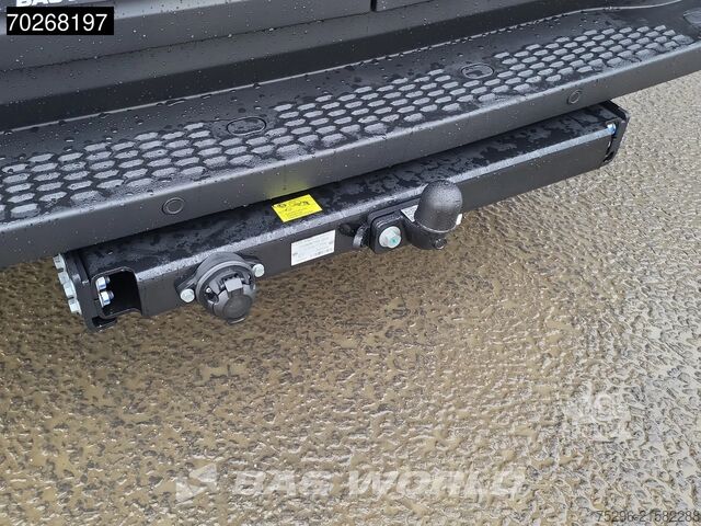 Gelişmiş Acil Fren Sistemi. Şerit Takip Asistanı. Hız Uyarısı. Taşınma Bilgi Sistemi. Zeki Iveco Daily 35S21 BPM VRIJ! 210PK Automaat 2025 model...