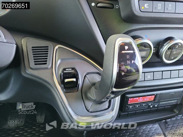 Gelişmiş Acil Fren Sistemi. Şerit Takip Asistanı. Hız Uyarısı. Taşınma Bilgi Sistemi. Zeki Iveco Daily 35S21 BPM VRIJ! 3.0L 210PK L2H2 3,5t Trek...