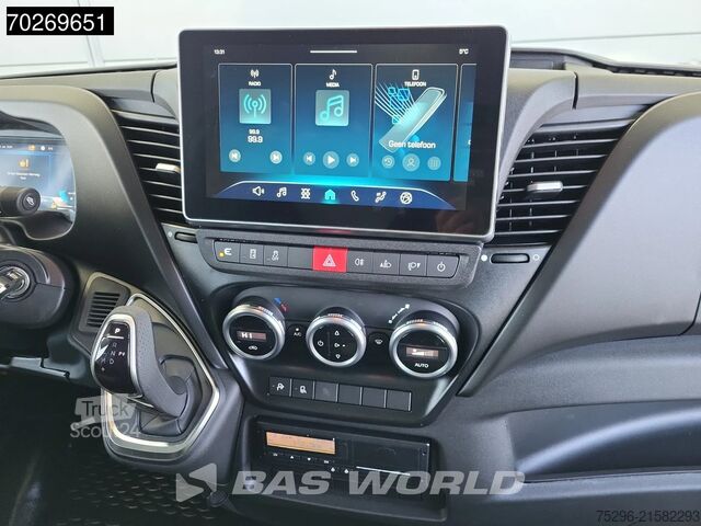 Gelişmiş Acil Fren Sistemi. Şerit Takip Asistanı. Hız Uyarısı. Taşınma Bilgi Sistemi. Zeki Iveco Daily 35S21 BPM VRIJ! 3.0L 210PK L2H2 3,5t Trek...