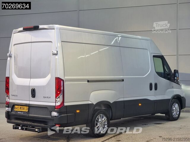 Gelişmiş Acil Frenleme Sistemi. Şerit Asistanı. Hız Uyarısı. Hareketli Bilgi Sistemi. Intell Iveco Daily 35S21 BPM VRIJ! 3.0L Automaat 210PK 3,5t ...