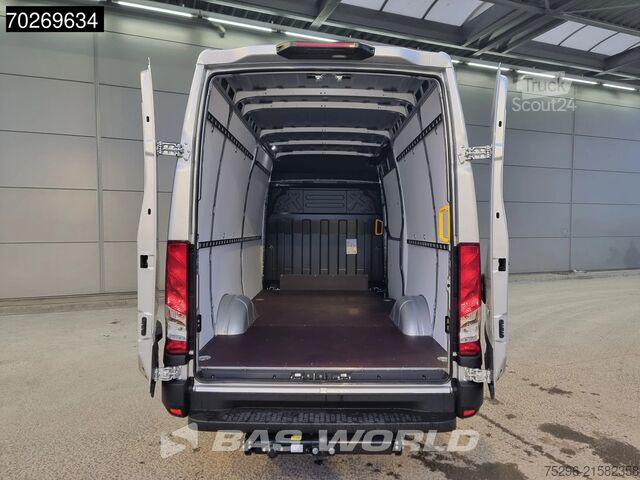 Gelişmiş Acil Frenleme Sistemi. Şerit Asistanı. Hız Uyarısı. Hareketli Bilgi Sistemi. Intell Iveco Daily 35S21 BPM VRIJ! 3.0L Automaat 210PK 3,5t ...