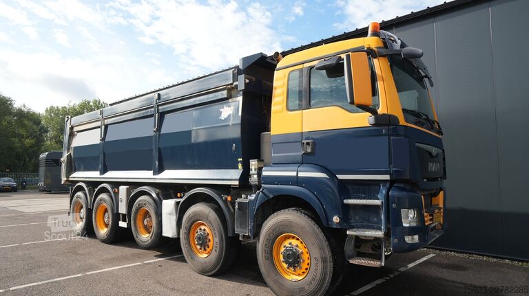 Ανατρεπόμενο φορτηγό MAN TGS 49.440 10x8 tipper 486.300km
