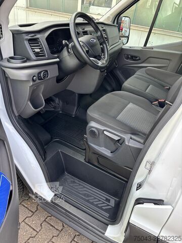 Box van cu acoperiș înalt Ford Transit L2H2*Klima*Kamera*Tempomat*21Tkm
