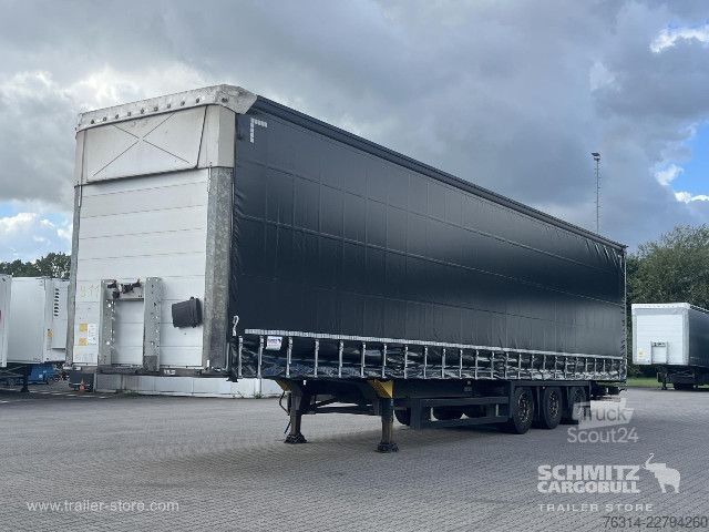Отворено полуремарке с брезент Schmitz Cargobull Curtainsider Coil Getränke