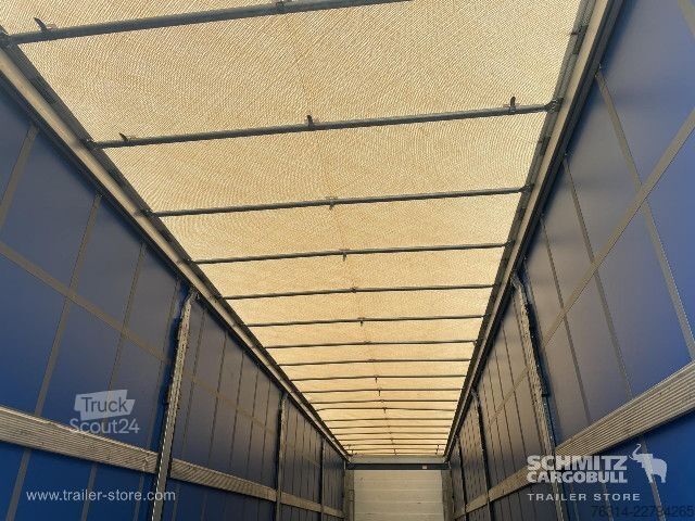 Отворено полуремарке с брезент Schmitz Cargobull Curtainsider Standard Getränke