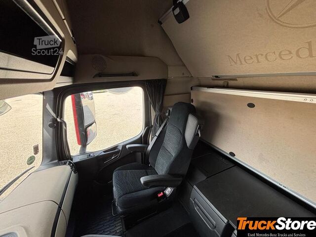 Standard SZM  Actros 1851LS ÖLRETARDER
