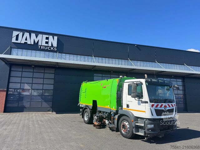 Veegmachine MAN TGM 18.290 met BROCK  SL 280 opbouw