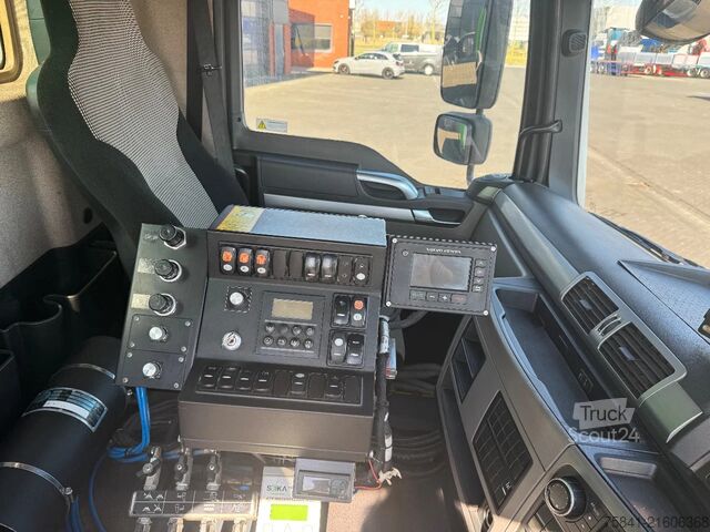 Veegmachine MAN TGM 18.290 met BROCK  SL 280 opbouw