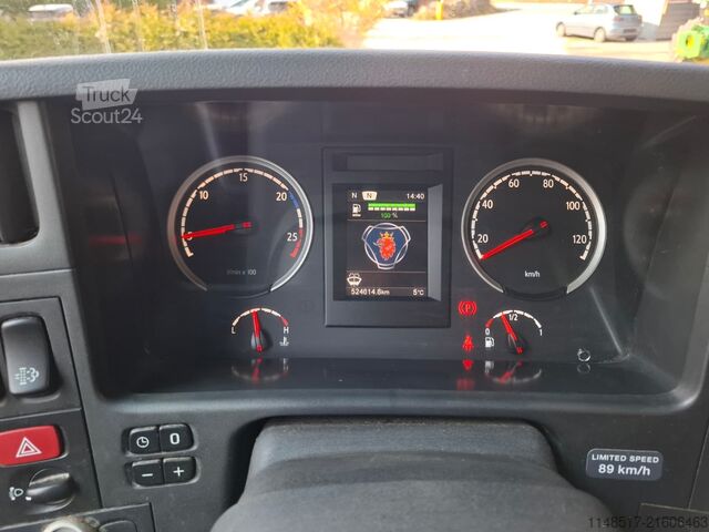 Standardowy ciągnik siodłowy SCANIA G 450