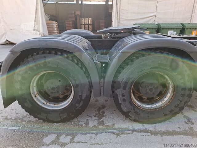 Standardowy ciągnik siodłowy SCANIA G 450