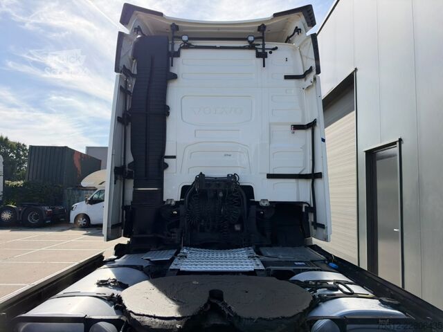 Standaard-SZM Volvo FH 460 / I-Shift / I-Park Cool / TUV: 8-2027 / ...