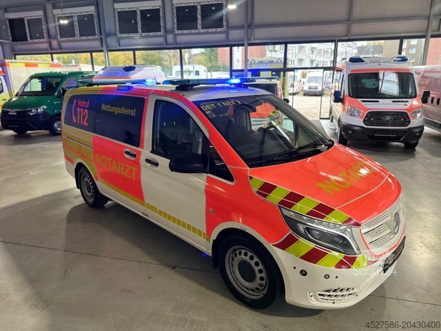 Autopompa MERCEDES-BENZ Vito Tourer 119 CDI Pro 4MATIC*NEF*NOTARZT*4X4