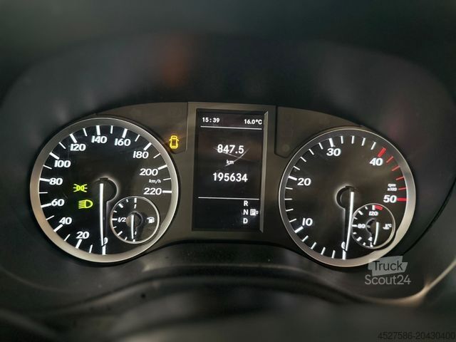 Ugunsdzēsēju automašīna MERCEDES-BENZ Vito Tourer 119 CDI Pro 4MATIC*NEF*NOTARZT*4X4