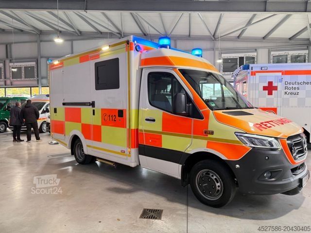 Brandweerwagen MERCEDES-BENZ Sprinter III 519 CDI RTW/KTW*RETTUNGSFAHRZEUG*