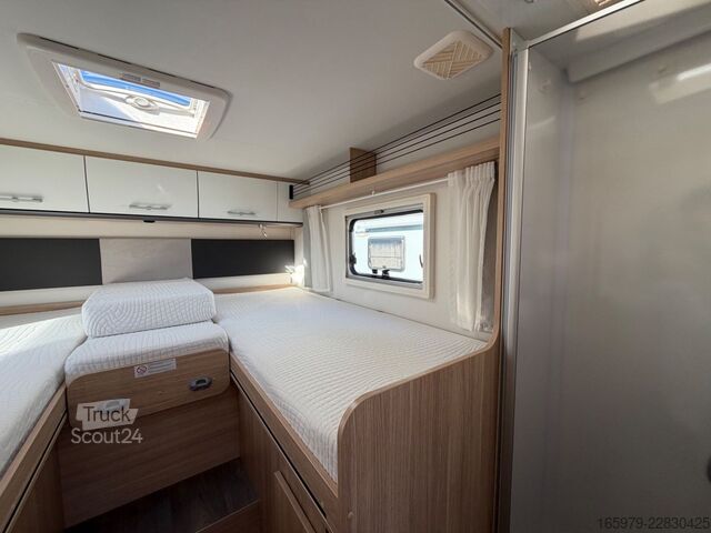 Pusiau integruotas kemperis SUNLIGHT T68 Black Edition
