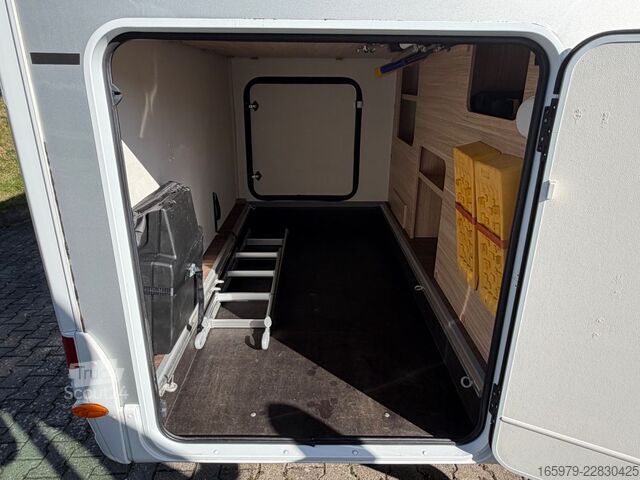 Pusiau integruotas kemperis SUNLIGHT T68 Black Edition