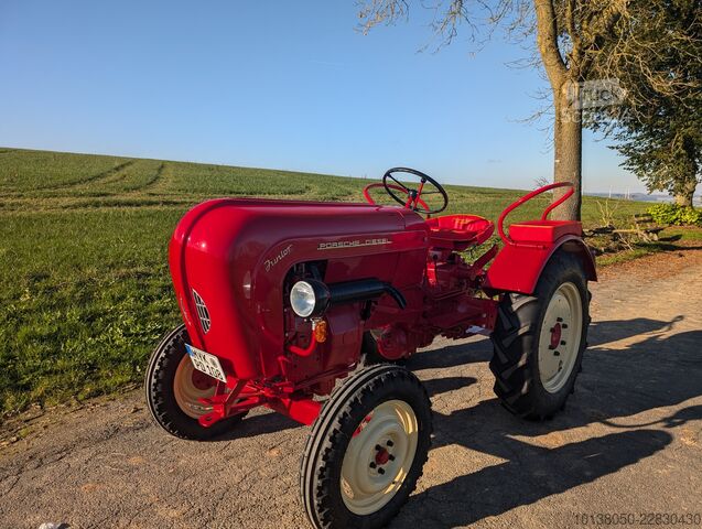 Traktor Porsche Junior 108