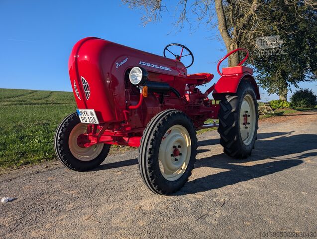 Traktor Porsche Junior 108