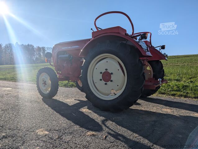 Traktor Porsche Junior 108