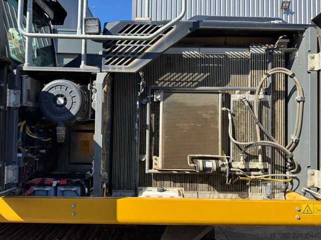 Excavadora sobre orugas Liebherr R926NLC