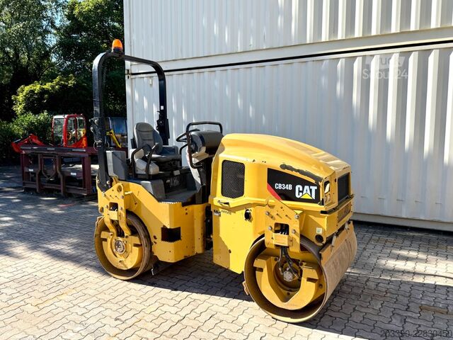 Enkeltromle-valse CATERPILLAR CB34B / 2018 BJ / 932 Stunden / 4.3 Tonnen