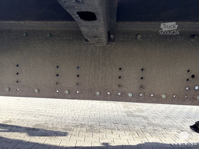 Semi-remorque bâchée SCHMITZ CARGOBULL Curtainsider Mega XL lifting/sliding roof