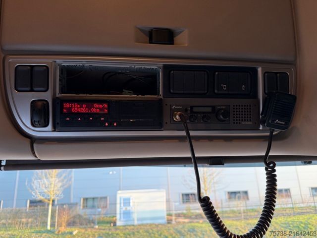 Standard nyergesvontató DAF XF 530/Intarder/Leder/Alu/2xTank/Navi/EURO6D