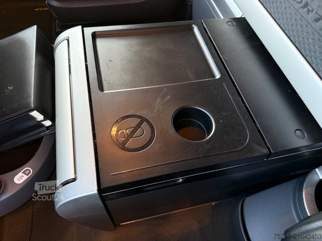 Standard nyergesvontató DAF XF 530/Intarder/Leder/Alu/2xTank/Navi/EURO6D