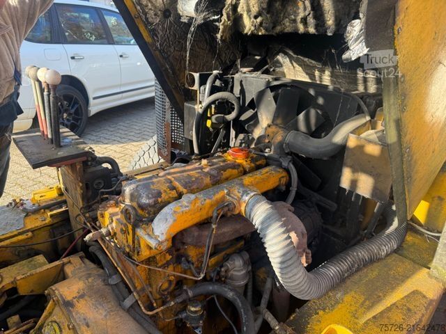 Frontstapler CATERPILLAR DP30