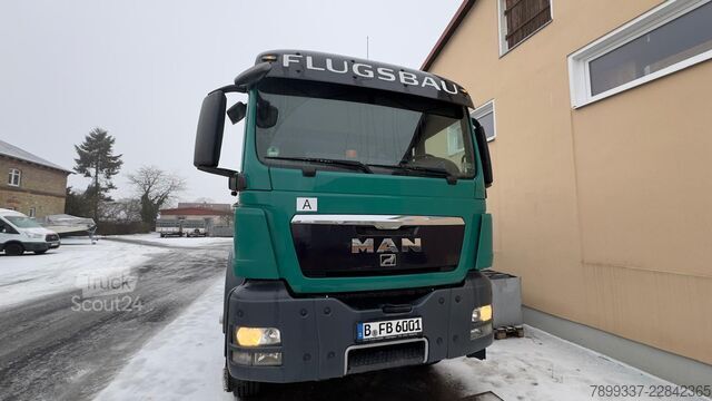 żuraw samochodowy MAN TGA