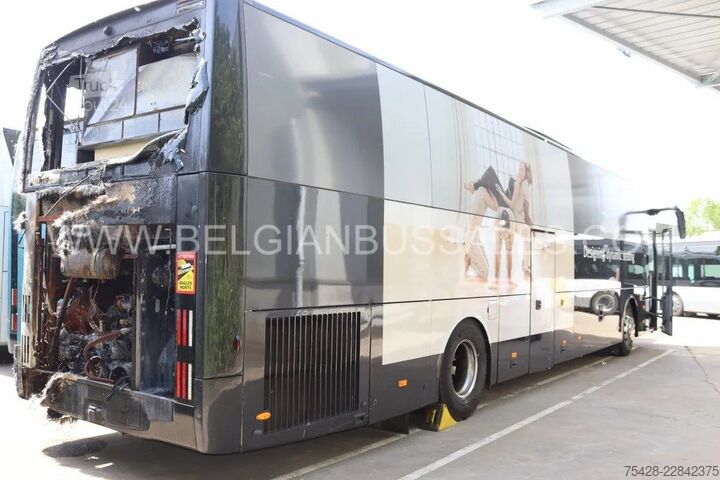 Reisebus Van Hool EX 16 M / Fire damaged / Seats available