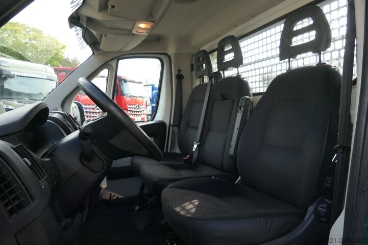 Nakladacia plošina Citroën Jumper | 3rd Seat | Manual | Towbar | 87422Km |...