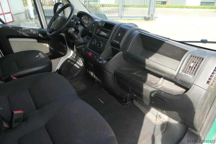 Nakladacia plošina Citroën Jumper | 3rd Seat | Manual | Towbar | 87422Km |...