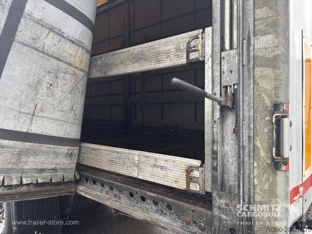 Auflieger mit Pritsche & Plane Schmitz Cargobull Semitrailer Curtainsider Standard