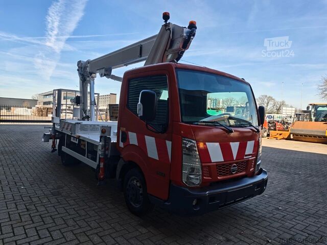 Plate-forme de levage Nissan Cabstar 35.12 NT400 Multitel MJ201