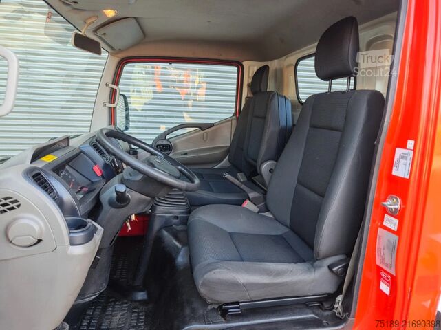 Plate-forme de levage Nissan Cabstar 35.12 NT400 Multitel MJ201