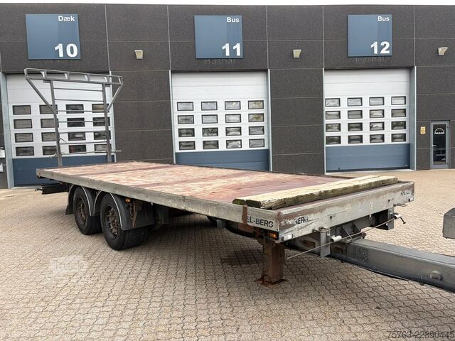 Plataforma de carga Mercedes-Benz Actros 1836 Streamspace 4x2 + Kelberg trailer 2014