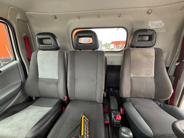 Транспортировщик автомобилей Renault D 7.5 4x2 ISOLI TRANSPORTER 2 / PLATFORM L=5520 mm