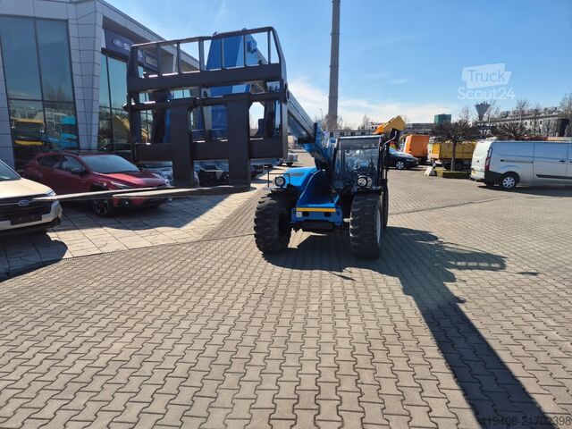 Teleskopski nakladalnik Genie GTH3007 / NEW SERVICE / 1 OWNER / GREAT!