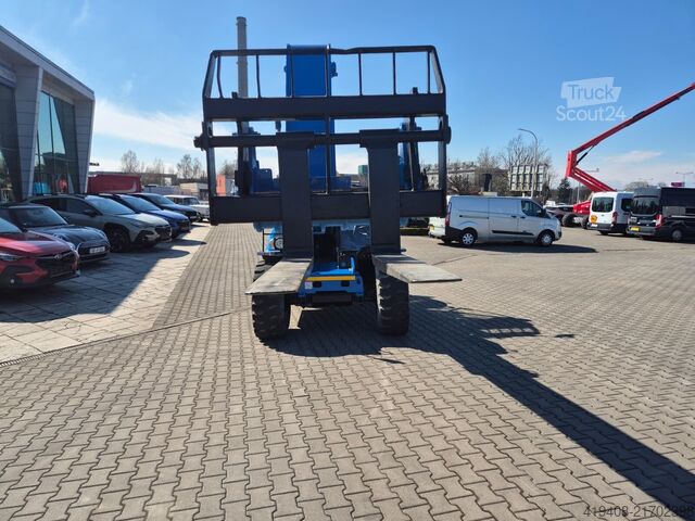 Teleskopski nakladalnik Genie GTH3007 / NEW SERVICE / 1 OWNER / GREAT!